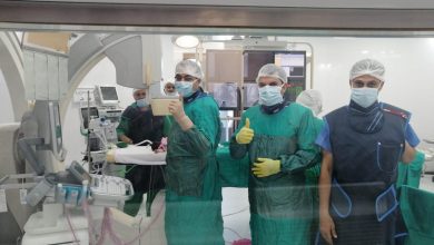 صورة وزيرة الصحة: مستشفيات منظومة التأمين الصحي تستقبل أول حالة قسطرة قلبية لطفل عمره ٣ أيام