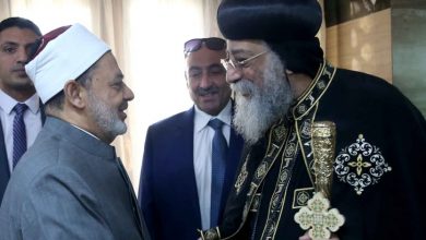 صورة البابا تواضروس يزور شيخ الأزهر لتهنئته بعيد الأضحى